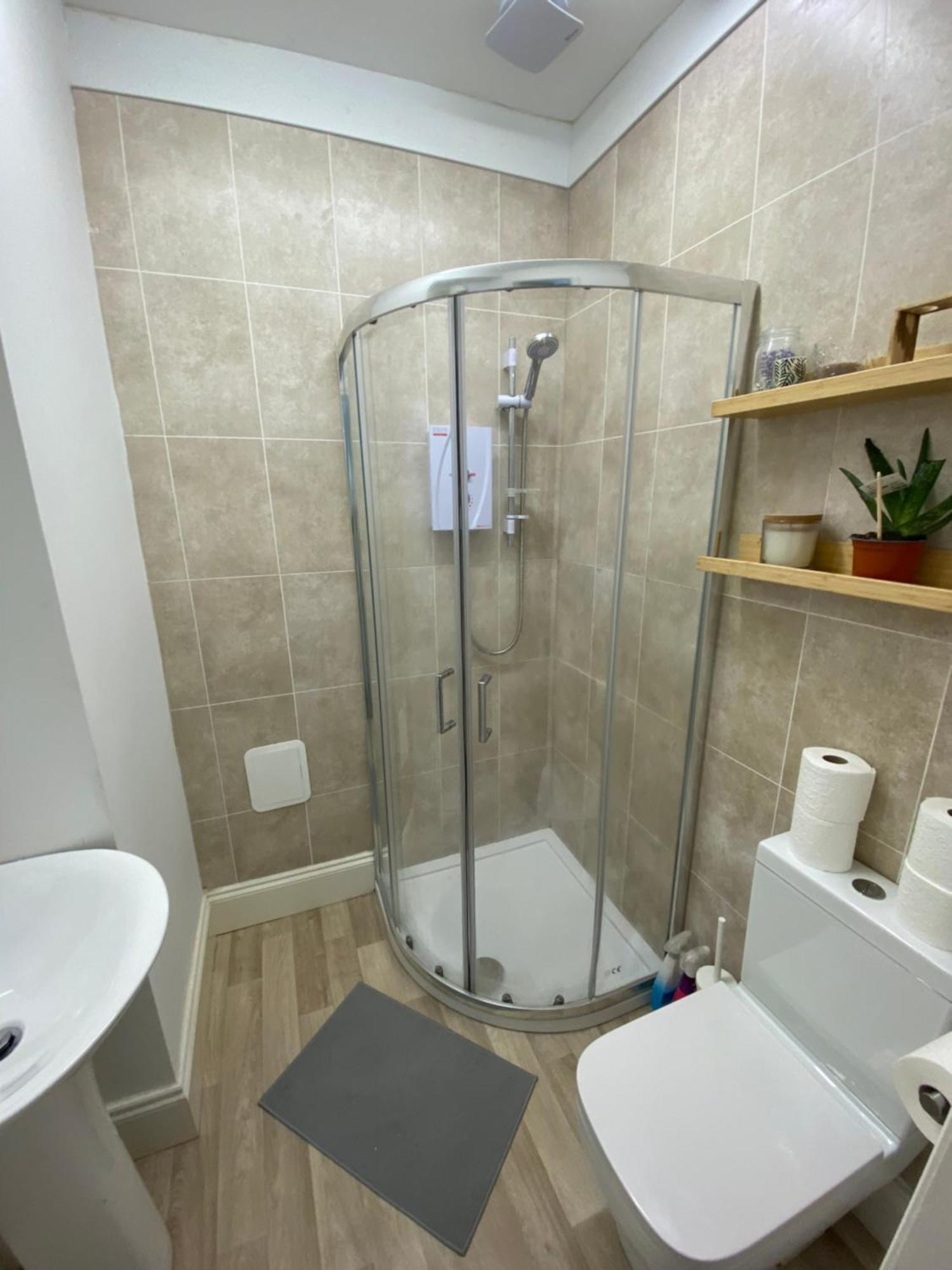 The Sunflower En-Suite Room Plymouth Exteriör bild