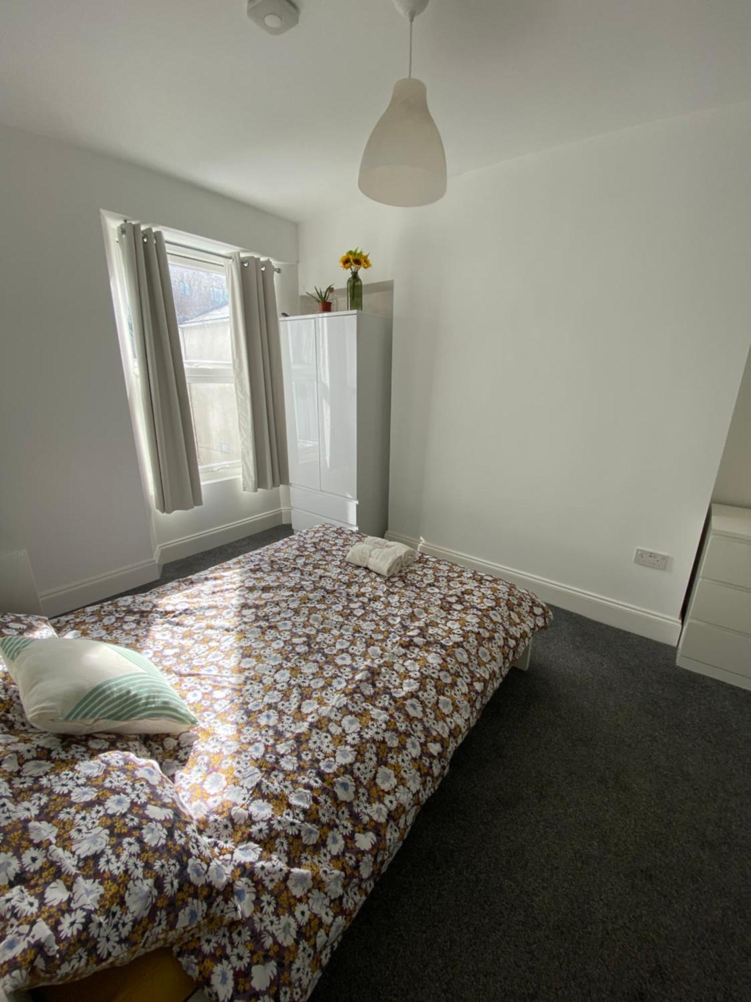 The Sunflower En-Suite Room Plymouth Exteriör bild